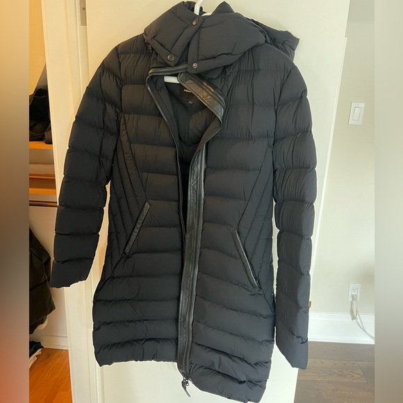 Mackage Farren lightweight down coat with removable hood, Size Small - Picture 5 of 7